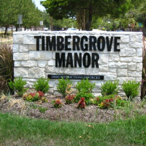 Timbergrove_Manor_sign